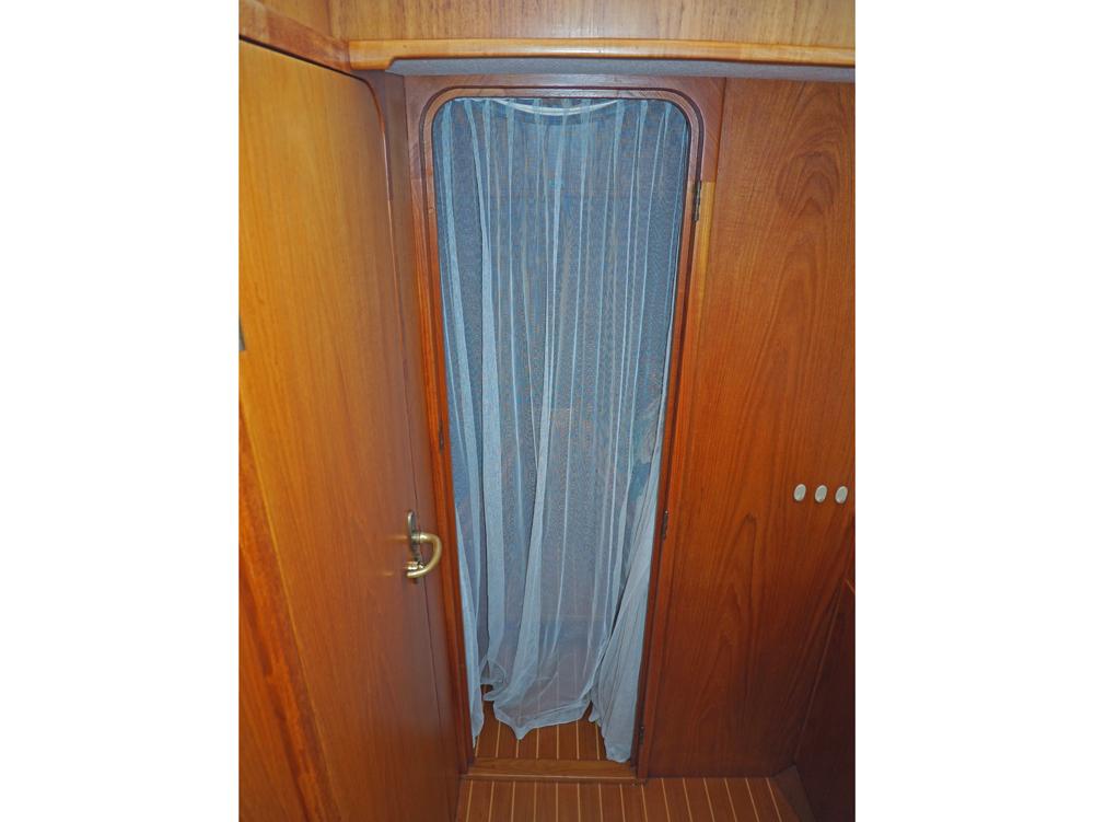 Fore ship, Accommodation